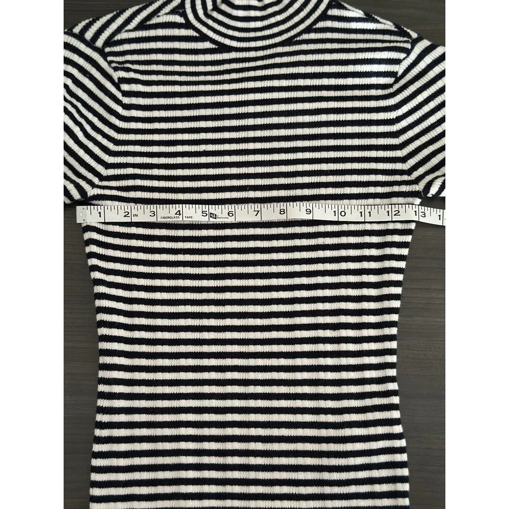 Abercrombie Fitch Black White Striped Ribbed Small Y2K Preppy Minimalist Capsule